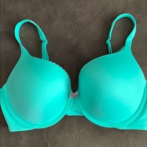 Victoria Secret Lined Perfect Coverage Bra